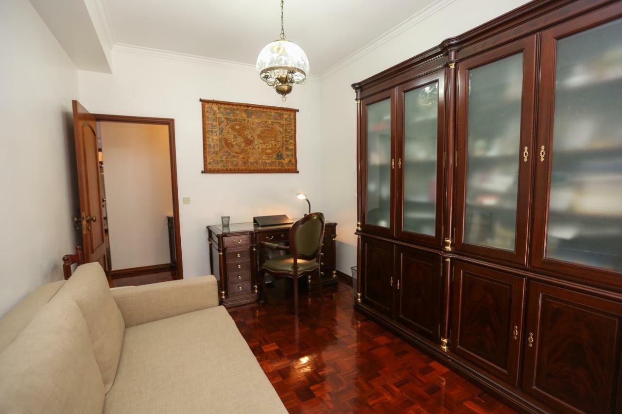 Like-Home-T4-Bright Benfica Apt-Terrace Lisboa Ngoại thất bức ảnh